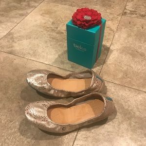 Romantic Blush Tieks Size 8